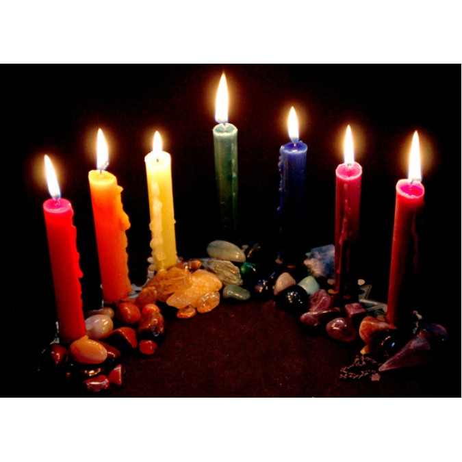 Свічка магічна цільно пофарбована зелена