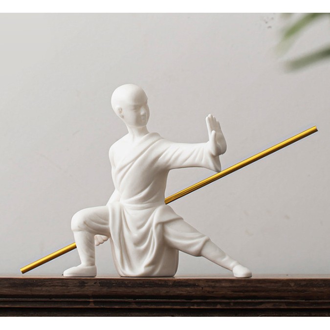 Kungfu Figurine Complete three levels at night 9260231