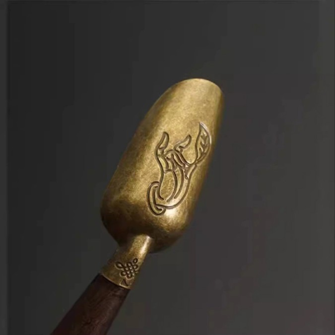 Tea ceremony spoon "Buddha's Hand" rosewood