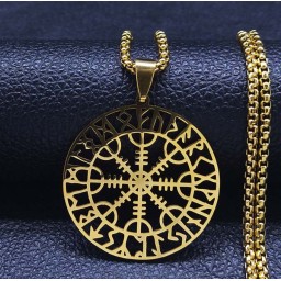 The mascot of the Helmet of Horror in a circle is yellow metal with a 60cm chain.