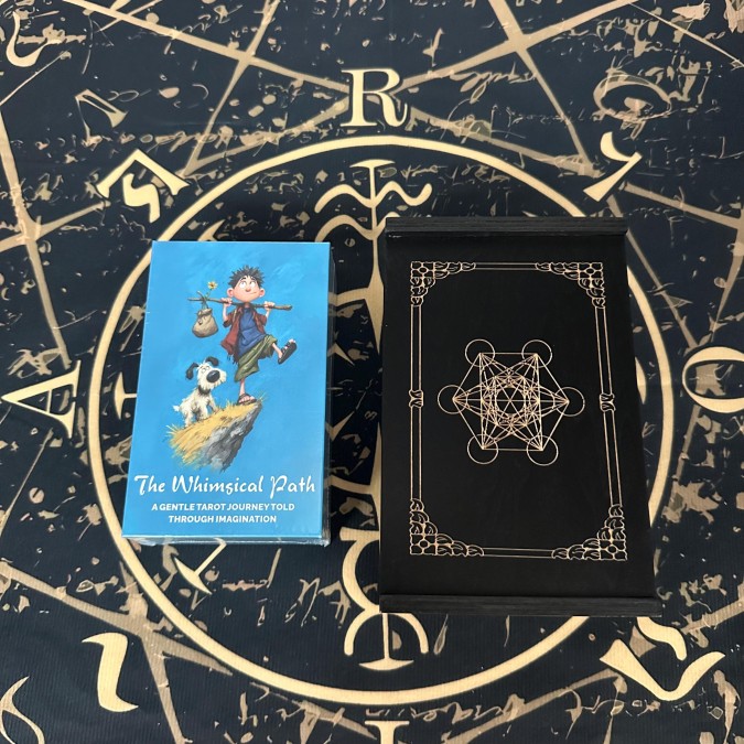 Карты Таро Нимфа в деревянной коробке (Nymph Tarot)