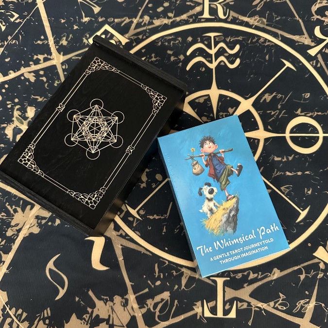 Карты Таро Нимфа в деревянной коробке (Nymph Tarot)