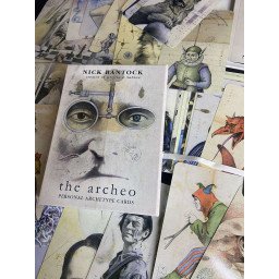 Архео: карти особистих архетипів  The Archeo: Personal Archetype Cards