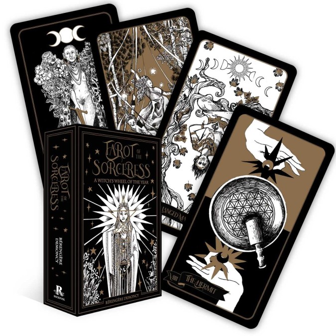 Карти Таро Чарівниці: Відьомське колесо року - Tarot of the Sorceress: A Witch’s Wheel of the Year