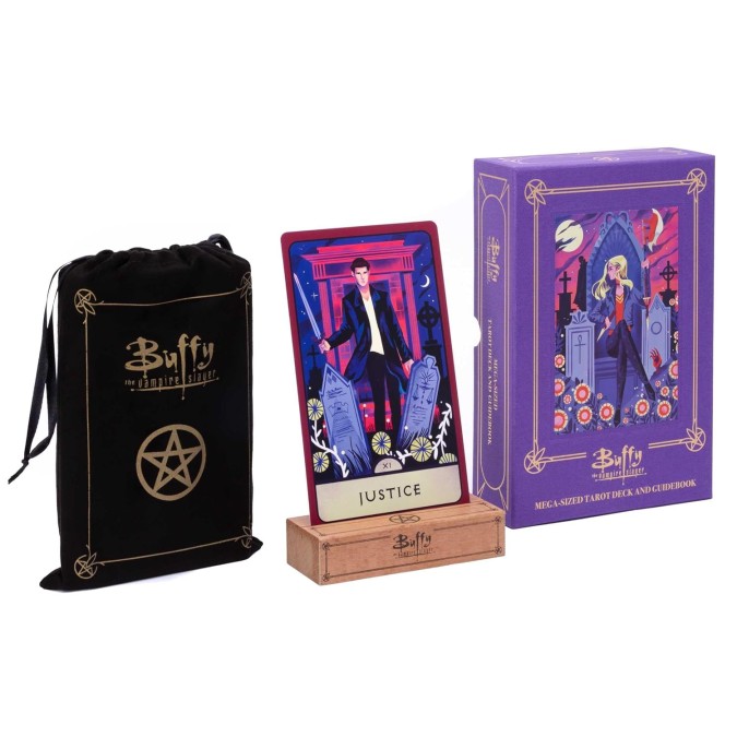 Карти Таро Мегарозмірне Баффі - винищувачка вампірів - Buffy the Vampire Slayer Mega-Sized Tarot. Insight Editions