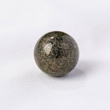 Куля з Піріта 2см